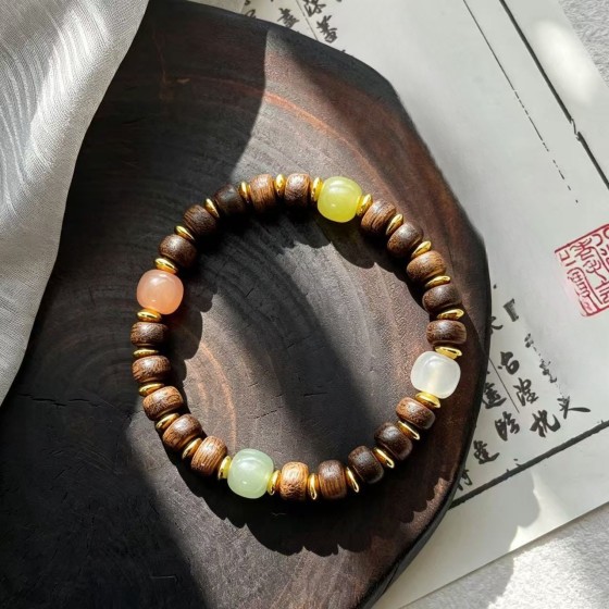 复古文艺高品质沉香木仿和田玉设计感手链手串