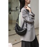 小众设计饺子包女斜挎包2026新款韩版包包高级感马鞍