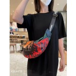 印花包单肩包月牙包独眼虎潮真皮时尚休闲斜挎背包男女包腰包胸包
