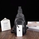 皮质男胸包时尚挎包单肩包潮流商务包学生休闲包一件代发潮流时尚