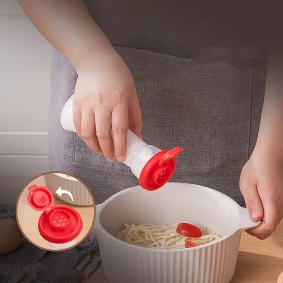 亚马逊跨境热卖爆款2件套撒料瓶塑料调味瓶撒粉器香料胡椒粉瓶