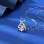 2克拉仿莫桑石项链女镀pt950白金锁骨链 八心八箭锆石吊坠饰品