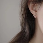 S925纯银镀14K金蓝尖晶耳钉女简约气质百搭闪亮锆石耳饰六边形