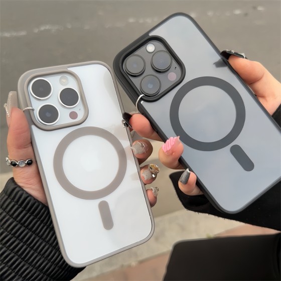 适用苹果17PM磁吸手机壳透明亚克力散热防摔iphone15磨砂保护套16