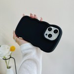 适用苹果18新款马卡龙大波浪手机壳糖果色大孔加厚iphone17软壳