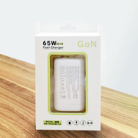 三口65w氮化镓快充充电器UKCAULCE认证安卓手机平板电脑充电头