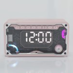 跨境新品V3透明机甲RGB灯光便携式桌面闹钟音响小钢炮蓝牙音箱