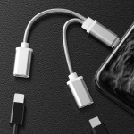 适用于苹果耳机二合一通话充电转接线lighting转3.5mm听歌转换头