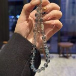 简约水晶方块手机链高级感合金流苏手工串珠手提防丢钥匙扣挂绳