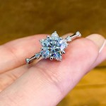 轻奢玫瑰金色繁星六爪仿真莫桑石1克拉雪花高级感求订婚钻戒指女