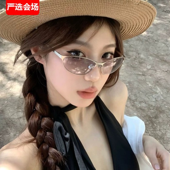 2026新款美式复古猫眼甜御风墨镜女凹造型太阳眼镜防紫外线包邮A