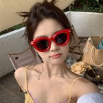 糖果色网红同款墨镜女度假欧美充气感红色个性搞怪大框猫眼太阳镜
