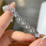 抖音直播仿莫桑钻爱心手链女款小众设计简约奢华满钻重工手环饰品