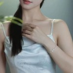时尚简约莫离手链女轻奢小众高级感手饰送女友礼物一件代发
