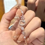可爱hellokitty粉钻樱花手链女轻奢高颜值小众设计凯蒂猫饰品批发