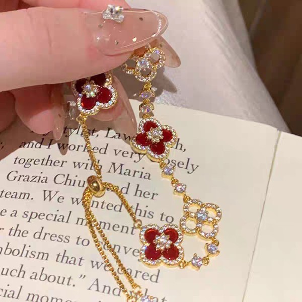 【绮梦花誓】千金感幸运四叶草手链精致显白轻奢法式可调节手饰女