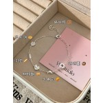 【面包脑袋】可颂碱水结手链女新款时尚轻奢小众精致设计感手饰