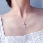 跨境货源嘻哈风仿莫桑梯方锆石吊坠欧美满钻十字架项链锁骨链女
