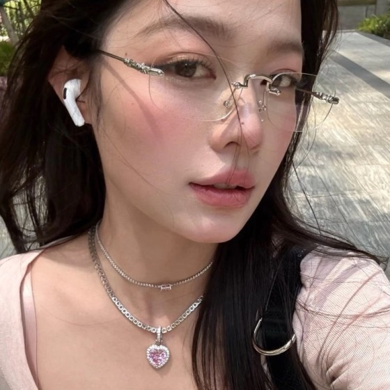 素颜金丝超轻无框方形眼镜女纯欲高智感防蓝光超轻眼镜架