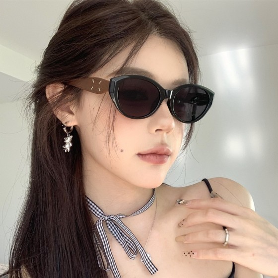 复古椭圆猫眼墨镜女方圆脸显瘦百搭黑色太阳镜高级感网红韩版墨镜
