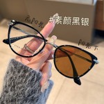 网红同款欧美风猫眼变色镜框女时尚轻奢防蓝光平光镜超轻