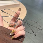 新款金属框架猫眼眼镜女款高级感商务风防蓝光平光镜