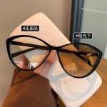 猫眼镜框变色眼镜女高颜值超轻素颜防蓝光网红感拍照平光镜潮