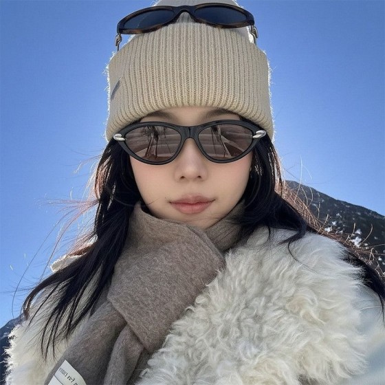 新款猫眼复古女士太阳眼镜欧美跨境个性绳结时尚户外小框外贸墨镜
