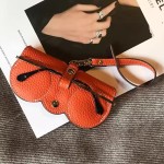 车载眼镜盒女眼镜袋抗压便携太阳眼镜包ins风设计感轻便小众简约