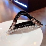2025新款闪亮三角形发夹后脑勺盘发水钻抓夹气质百搭鲨鱼夹发饰