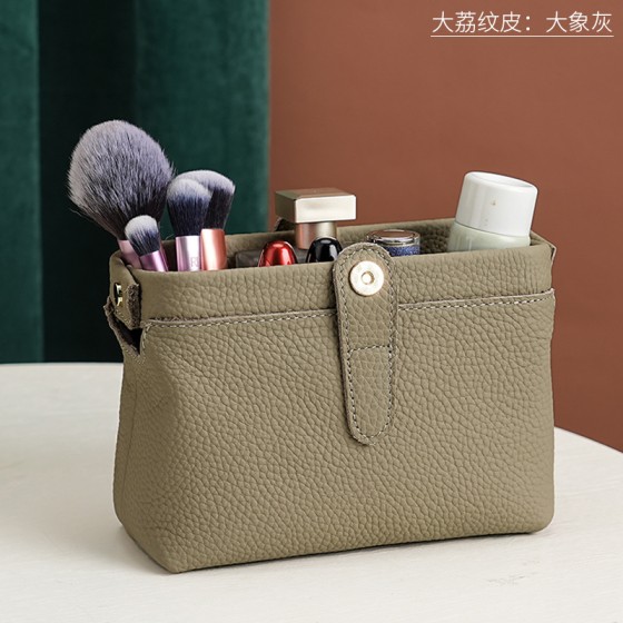 女士真皮化妆包大容量洗漱包女头层牛皮化妆品护肤品收纳包疯马皮