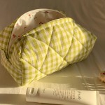 跨境新品格纹化妆包大容量小清新便携化妆品收纳包全棉绗缝洗漱包