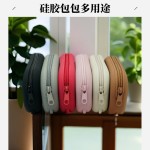 新款柔软便携硅胶洗漱包大容量出差化妆品收纳袋多功能证件整理包