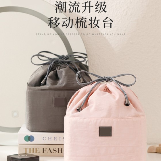 跨境热卖化妆包女大容量便携旅行高级感网红2026新款洗漱化妆品袋