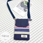 出口外贸尾单转内销    五层斜挎包手机包多功能大容量民族风批发