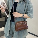 油蜡皮女包2026新款时尚轻奢单肩包多层手机包通勤百搭斜挎小方包