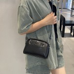 油蜡皮女包2026新款时尚轻奢单肩包多层手机包通勤百搭斜挎小方包