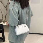油蜡皮女包2026新款时尚轻奢单肩包多层手机包通勤百搭斜挎小方包