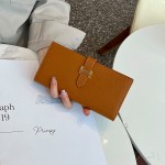 2026热销真皮长款女式钱包头层牛皮对折手拿包女士多卡位设计6905