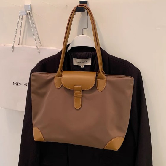 大容量实用托特包女学生百搭通勤单肩牛津布尼龙女包跨境tote bag