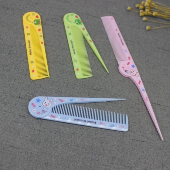 卡通塑料梳子女生专用密尺折叠尖尾便携带实用儿童小梳子护发