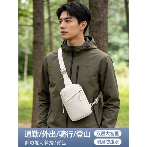 男士斜挎包防泼水时尚潮流胸包机车骑行背包运动腰包男单肩小挎包