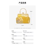 女士手拿包新中式国风刺绣斜挎包复古气质手提包搭配马面裙的女包