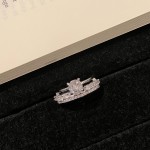 「指尖冠冕」宫廷小皇冠温柔公主风开口戒指精致镂空闪钻轻奢指环
