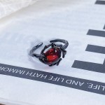 暗黑系列个性潮酷爱心开口戒指不规则镶锆石朋克复古高级感指环女