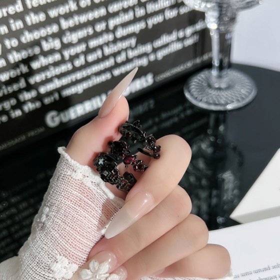 剧本杀酷飒暗黑荆棘花朵冷淡风戒指无性别风小众几何时尚简约指环