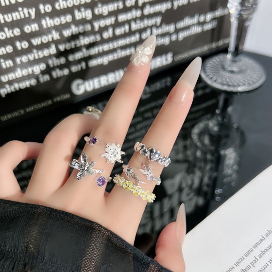 韩版甜酷叠戴花朵紫钻素圈心形开口戒指女双层马眼黄钻时尚配饰潮