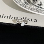 星澜碎月极简清冷感白月光石几何戒指女蝴蝶结花朵日常百搭食指戒