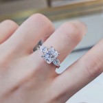 s925纯银戒指雷迪恩切冰花切戒环镀白金梨形石订婚戒指女饰品批发