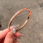 满天星手镯批发钛钢手镯爆款不锈钢手镯子女手饰品高级感满钻手镯